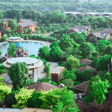 Suzhou Phoenix Hotspring Resort Zhangjiagang Dış mekan fotoğraf