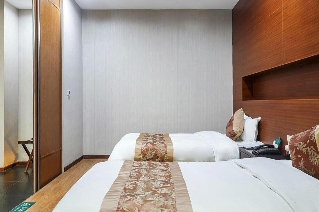 Suzhou Phoenix Hotspring Resort Zhangjiagang Dış mekan fotoğraf