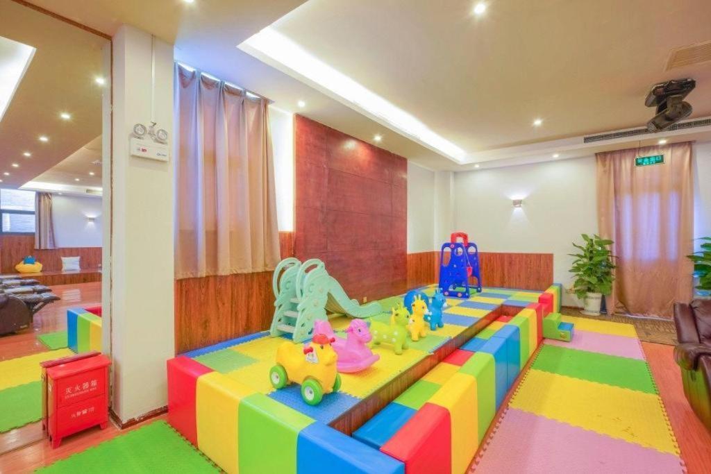Suzhou Phoenix Hotspring Resort Zhangjiagang Dış mekan fotoğraf