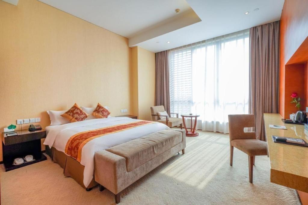 Suzhou Phoenix Hotspring Resort Zhangjiagang Dış mekan fotoğraf