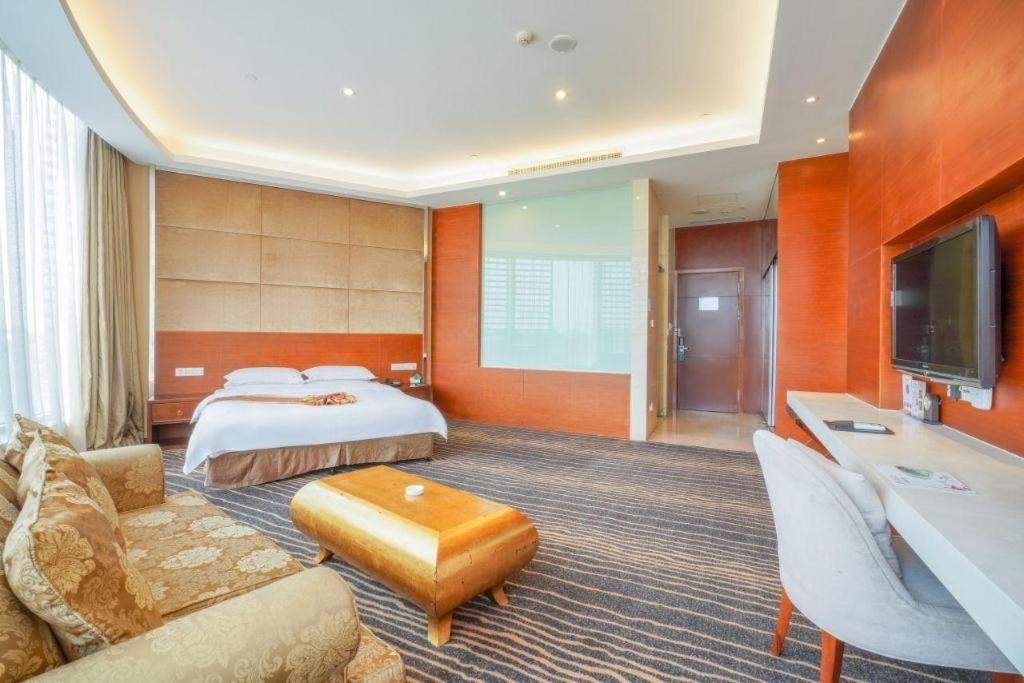 Suzhou Phoenix Hotspring Resort Zhangjiagang Dış mekan fotoğraf