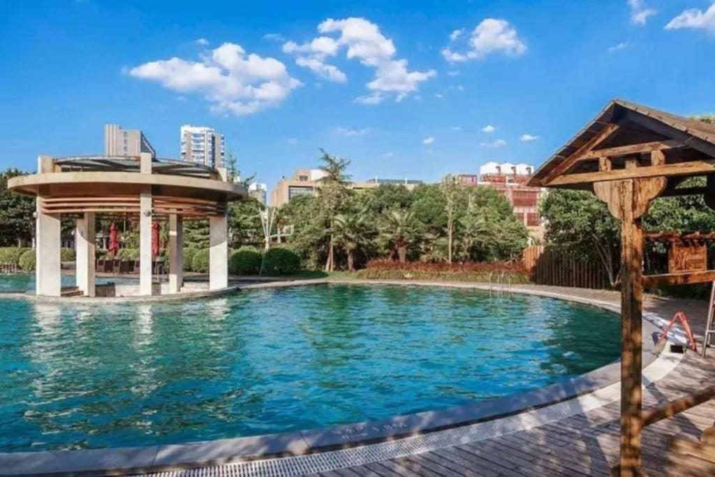Suzhou Phoenix Hotspring Resort Zhangjiagang Dış mekan fotoğraf