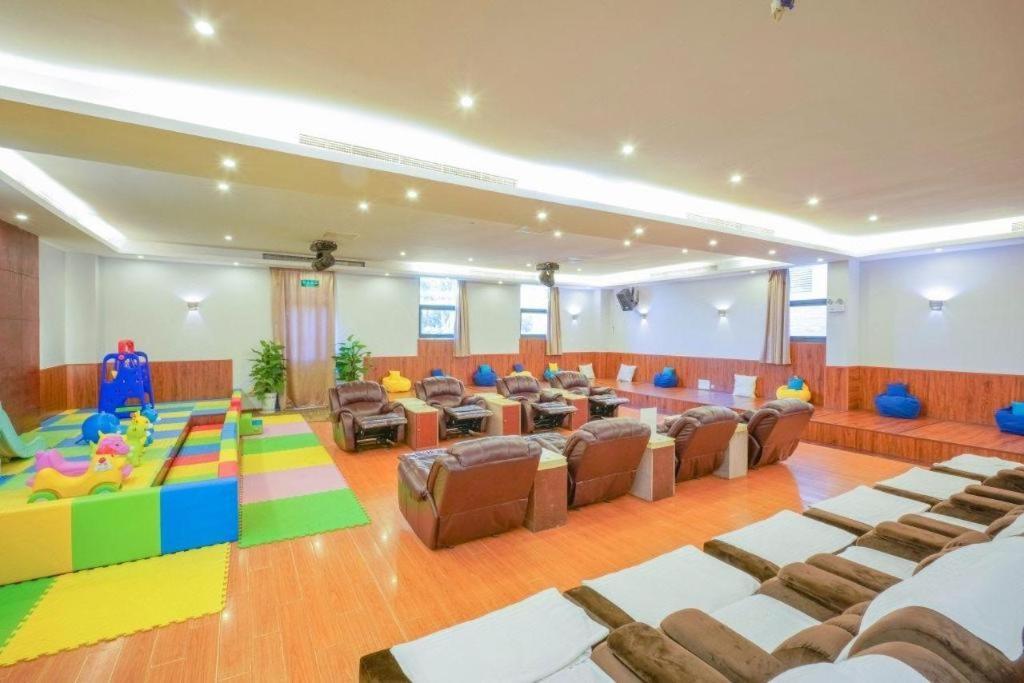 Suzhou Phoenix Hotspring Resort Zhangjiagang Dış mekan fotoğraf