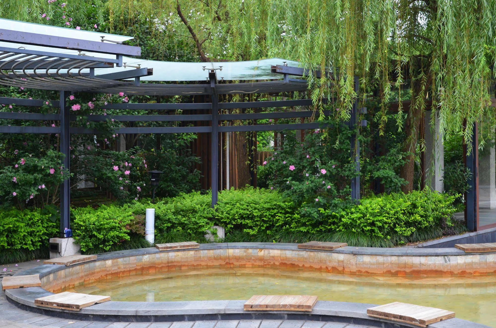 Suzhou Phoenix Hotspring Resort Zhangjiagang Dış mekan fotoğraf